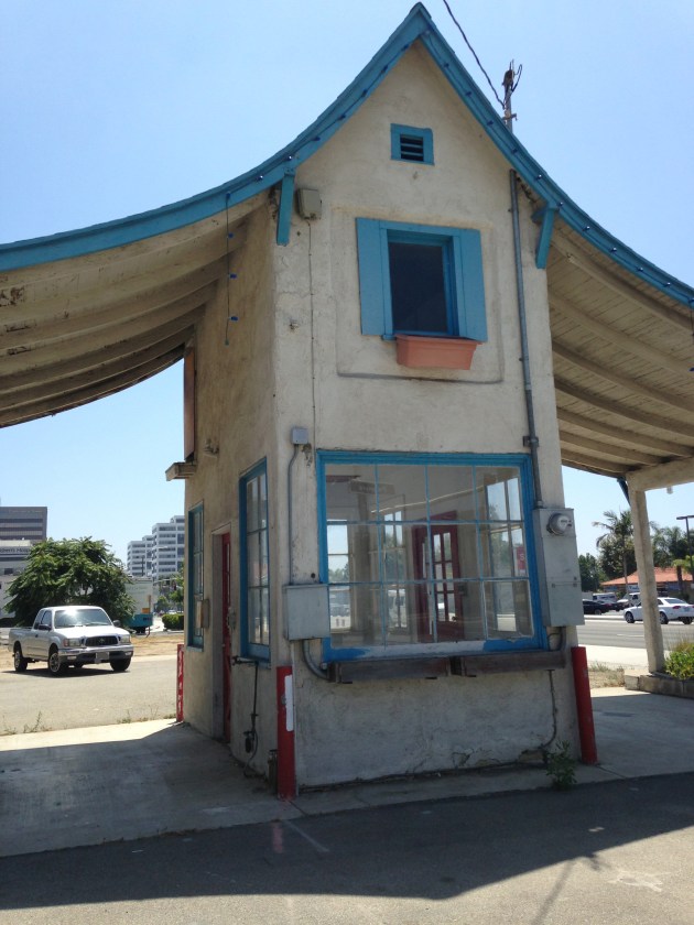 Flying Nun building (9)