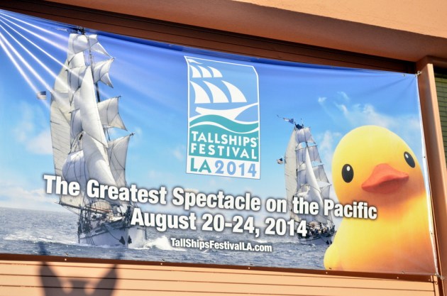 Rubber Ducky, You're the One (6)